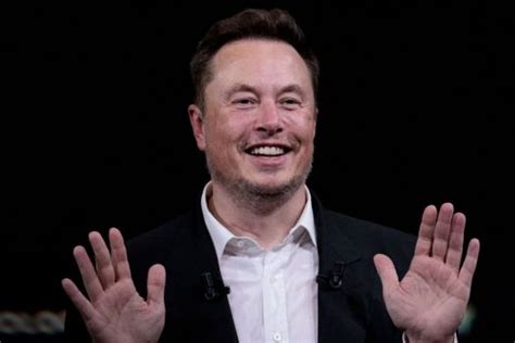 Why would Elon Musk lash out at James Woods, of all people?